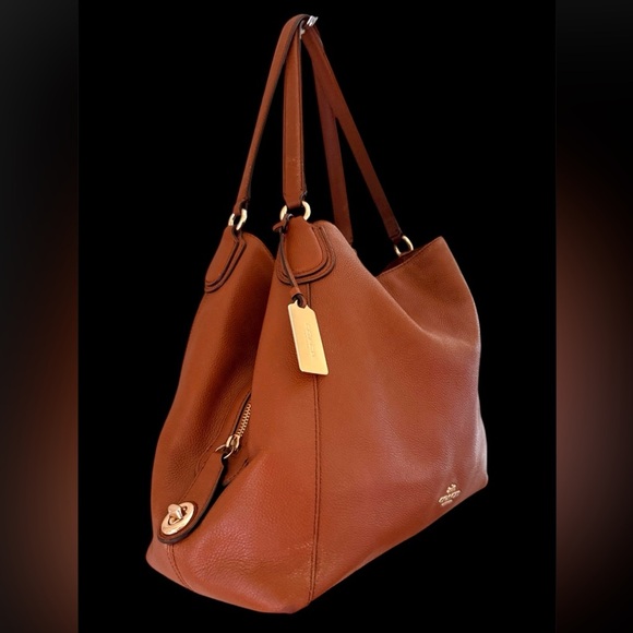 Coach Edie 31 Shoulder Bag - Picture 3 of 12